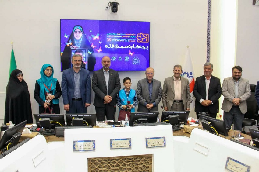 پروانه‌ها به شورای شهر اصفهان رسیدند| شکست ایران‌هراسی با حضور ۳۹ کشور در جشنواره فیلم کودک