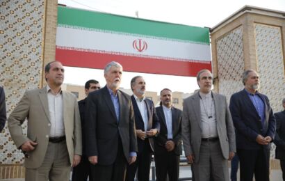 حضور وزیر فرهنگ و ارشاد اسلامی در گلزار شهدا و ادای احترام به شهدای جنگ تحمیلی و  جنگ ۱۲ روزه