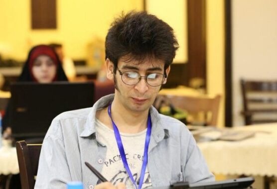 مجتبی حیدرپناه: ایده گرفتن از تلسکوپ برای طراحی پوستر؛ نگاهم رو به آینده بود