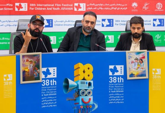 تقدیر رئیس بنیاد حفظ آثار از مواضع مسئولانه تهیه‌کننده انیمیشن «نگهبانان خورشید»